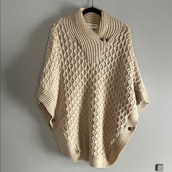 Aran Mor Sweaters - Aran Mor Ireland Cream Cable Knit Poncho
